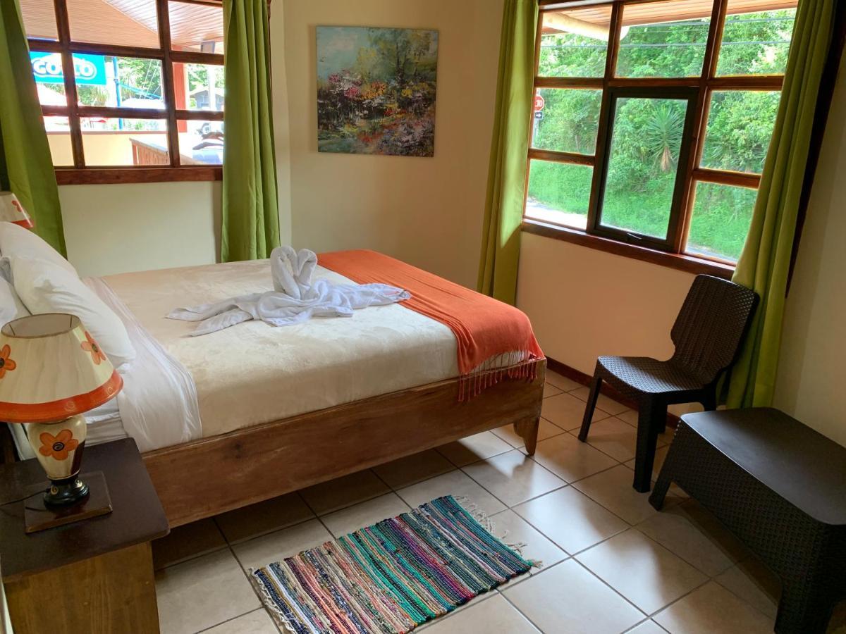 Hotel Casa Madonna Monteverde Extérieur photo
