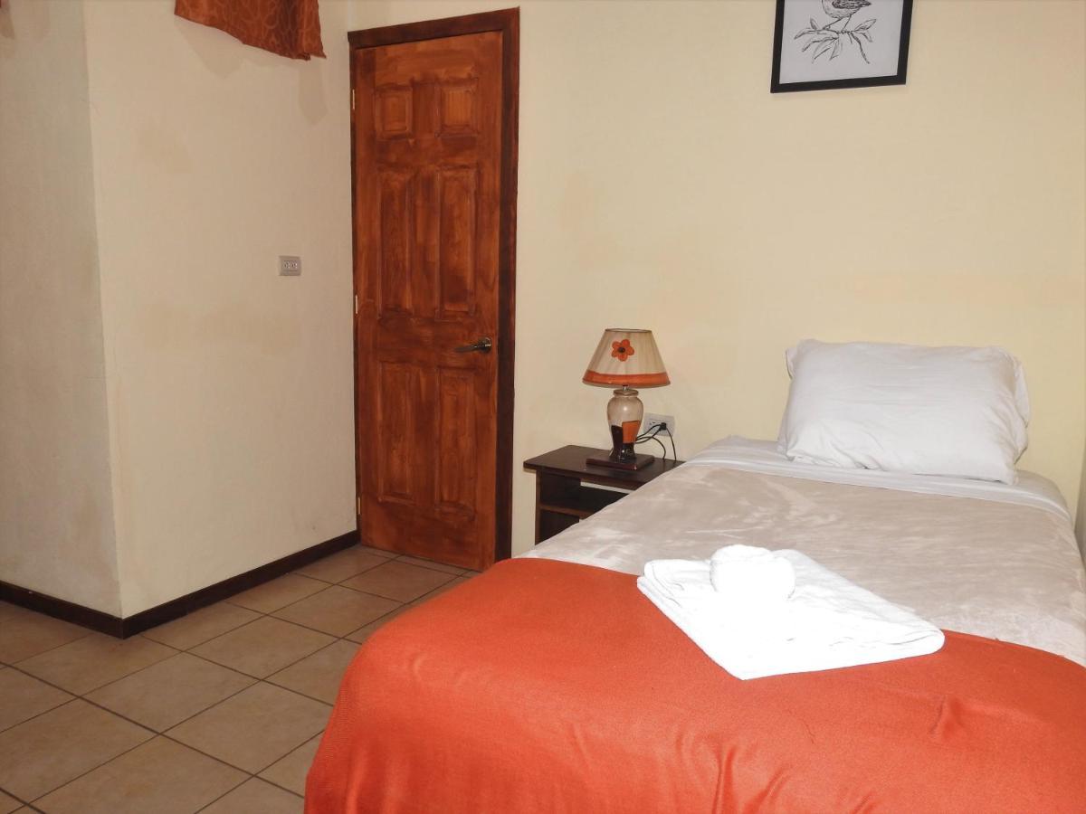 Hotel Casa Madonna Monteverde Extérieur photo