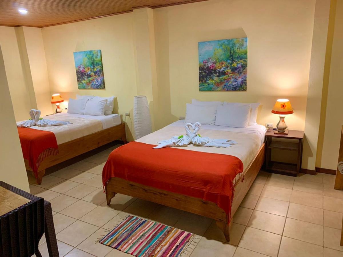 Hotel Casa Madonna Monteverde Extérieur photo